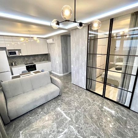 Сozy 704 Sunrise Apartments On The 22Nd Floor In The Center Oldenburg Bagian luar foto
